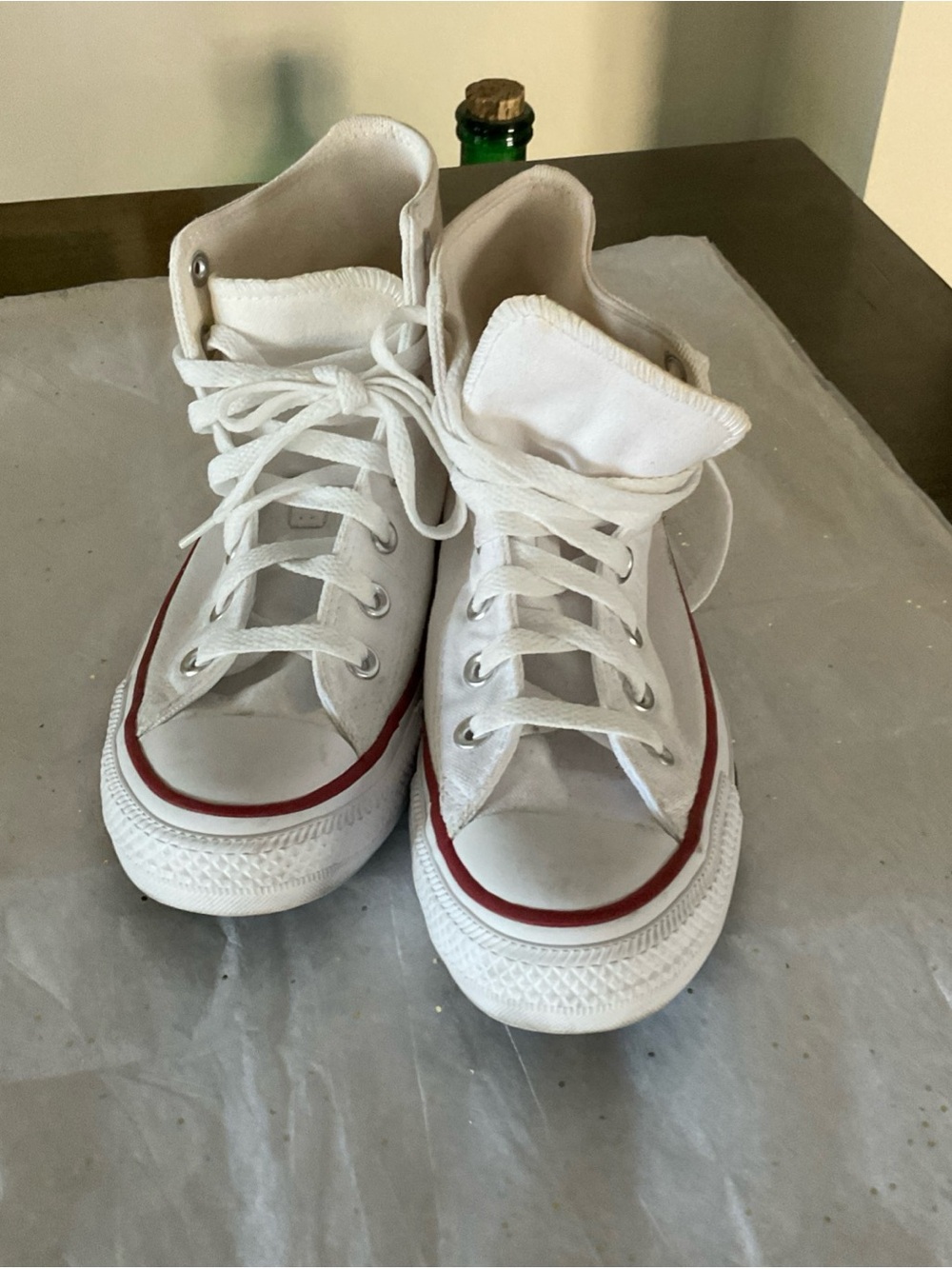 Converse Chuck Taylor All Star High Tops White women’s 7